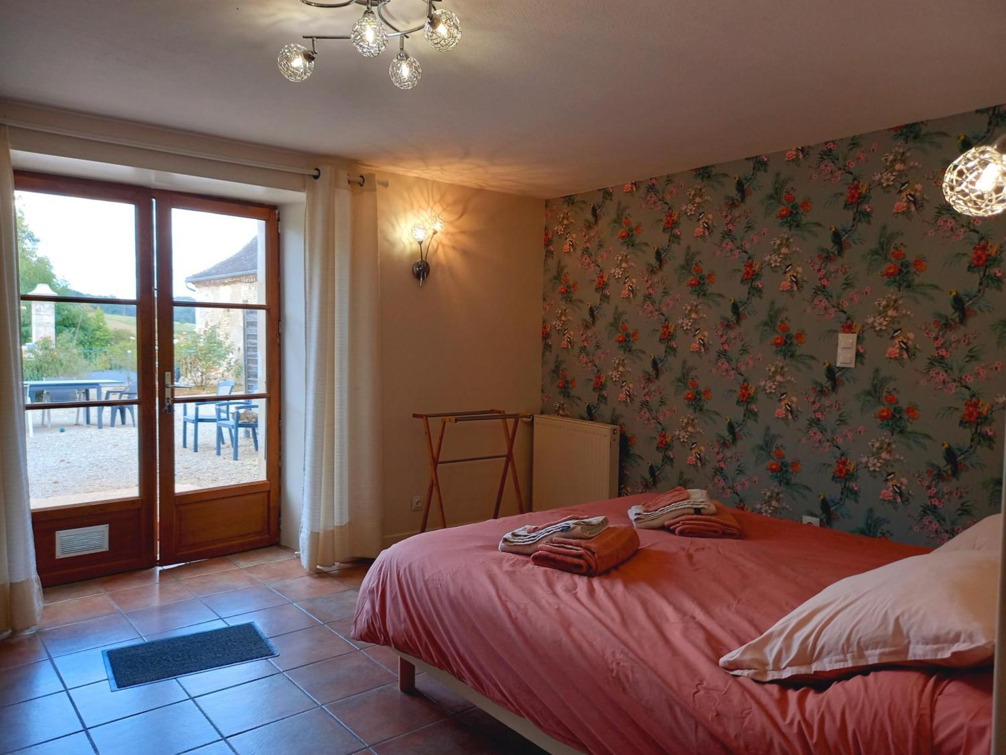 Au Pays De Jacquou : Chambre D'Hotes Et Table D'Hotes Fossemagne Exterior foto